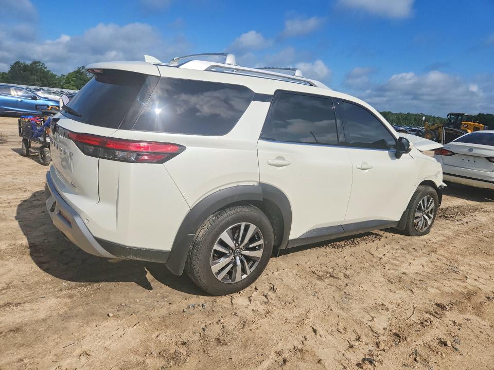 Photo 3 from auction – 2024 NISSAN PATHFINDER with VIN 5N1DR3CA8RC291609
