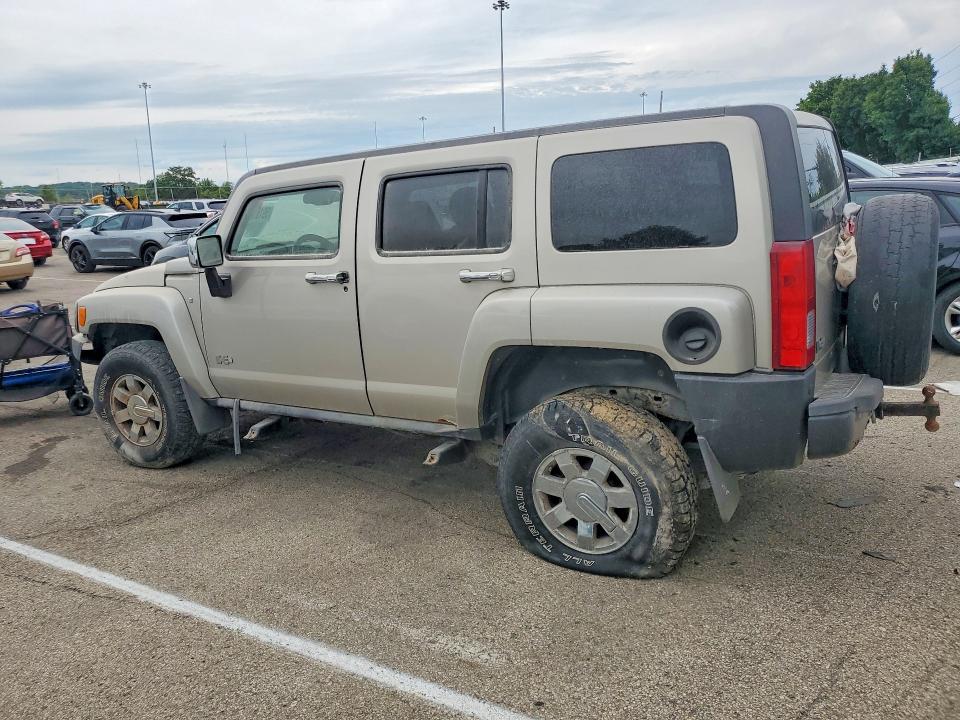 Photo 2 from auction – 2008 HUMMER H3 with VIN 5GTEN43E588185951