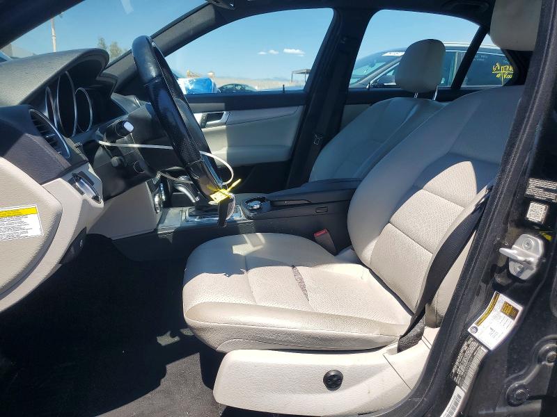 Photo 7 from auction – 2014 MERCEDES-BENZ C with VIN WDDGF8AB3EA920692
