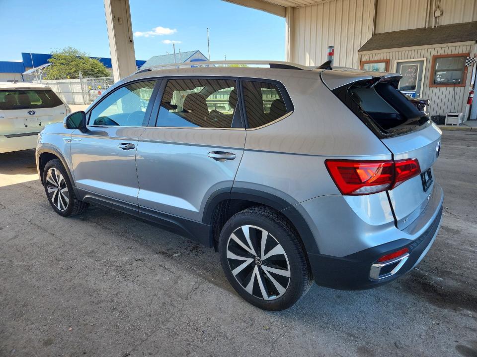 Photo 2 from auction – 2024 VOLKSWAGEN TAOS with VIN 3VVSX7B26RM120246