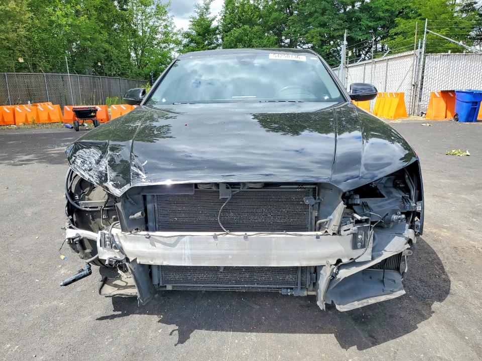 Photo 5 from auction – 2016 AUDI A8 with VIN WAU43AFD9GN011906