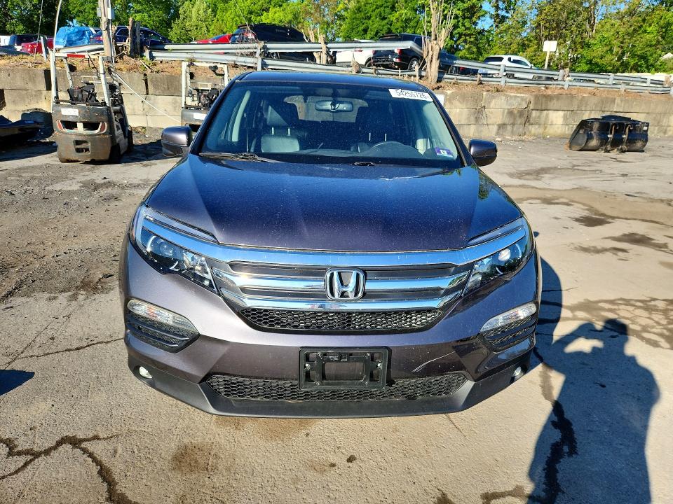 Photo 5 from auction – 2017 HONDA PILOT with VIN 5FNYF6H57HB038116
