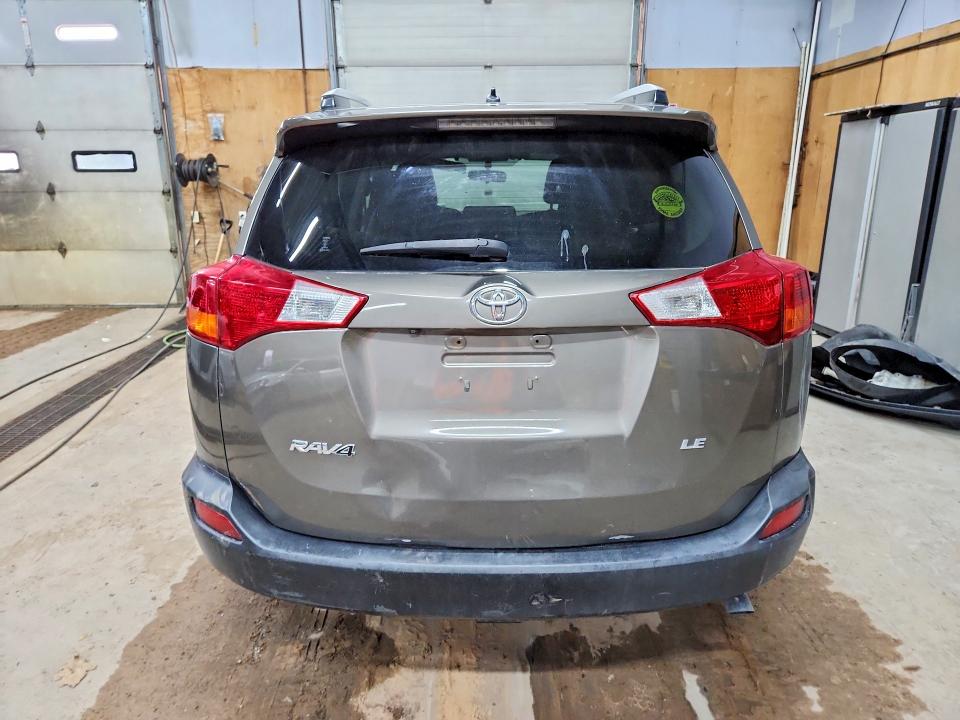 Photo 6 from auction – 2013 TOYOTA RAV4 with VIN JTMZFREV8D5016759