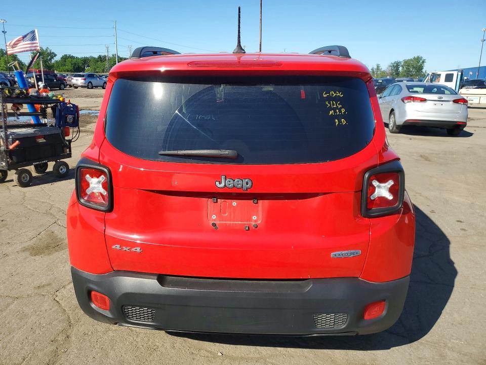 Photo 6 from auction – 2015 JEEP RENEGADE with VIN ZACCJBBT0FPB73126