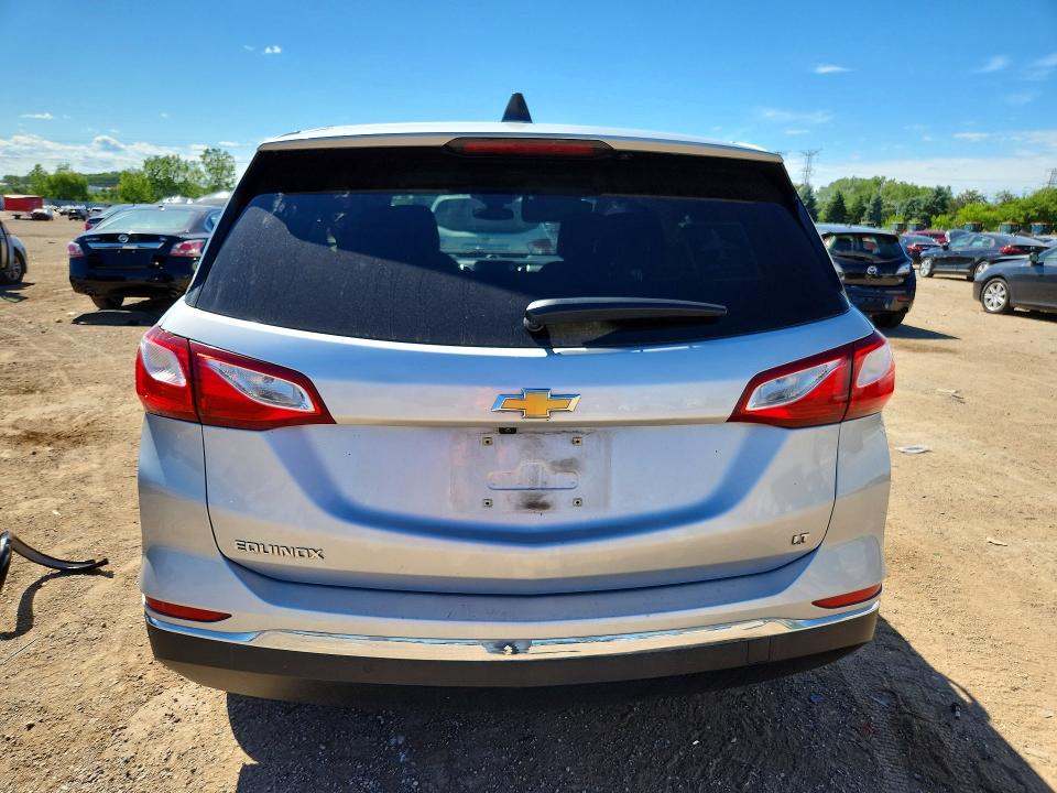 Photo 6 from auction – 2019 CHEVROLET EQUINOX with VIN 3GNAXJEV0KS630128