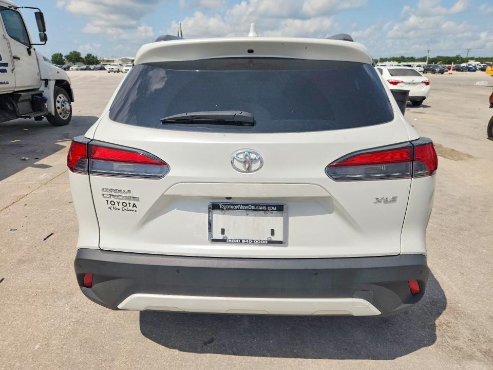 Photo 6 from auction – 2023 TOYOTA COROLLA CROSS with VIN 7MUDAAAGXPV071154