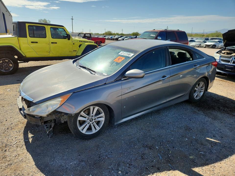 HYUNDAI SONATA 2014 with VIN 5NPEB4AC9EH831278 - Photo from auction