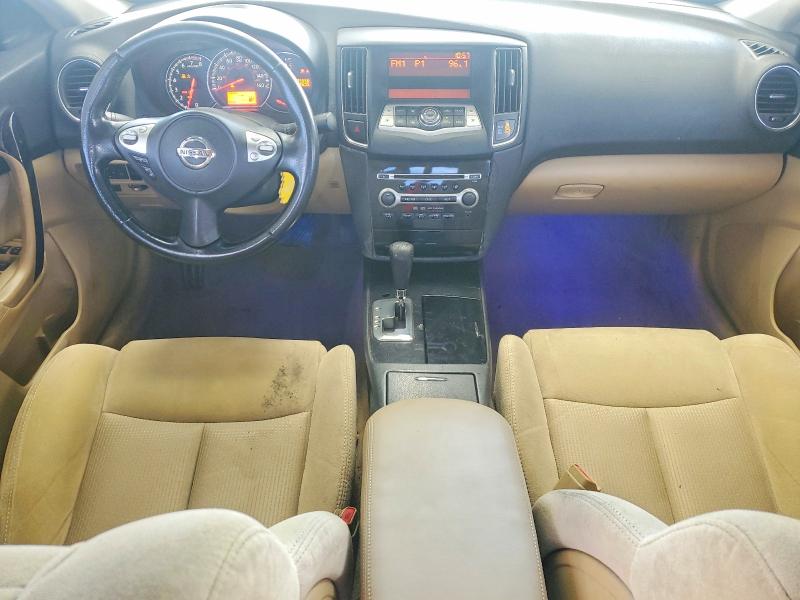 Photo 8 from auction – 2010 NISSAN MAXIMA with VIN 1N4AA5AP7AC837280