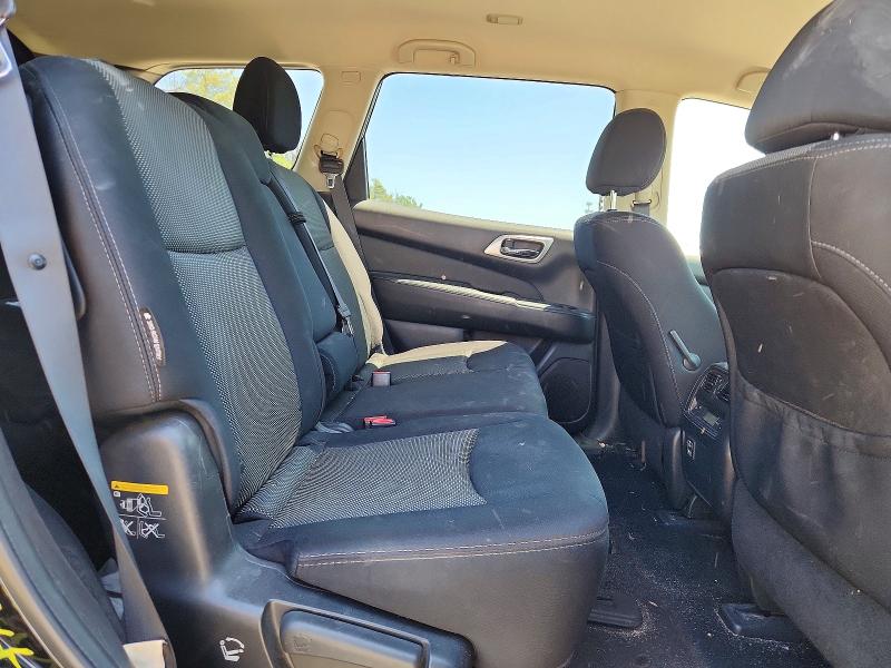 Photo 11 from auction – 2018 NISSAN PATHFINDER with VIN 5N1DR2MM8JC634670