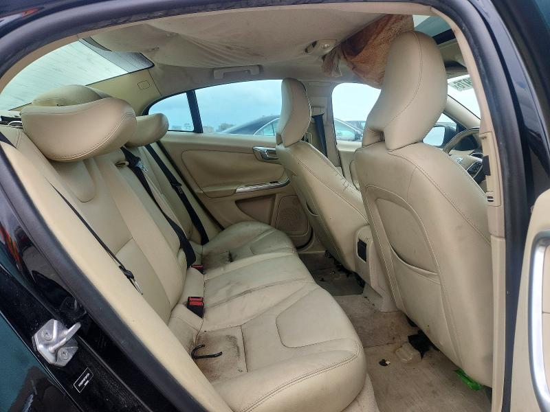 Photo 10 from auction – 2015 VOLVO S60 with VIN YV140MFK6F1347315
