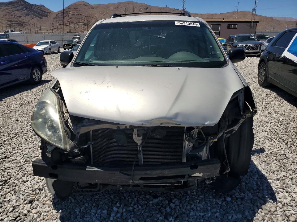 Photo 5 from auction – 2010 TOYOTA SIENNA with VIN 5TDKK4CC7AS335433