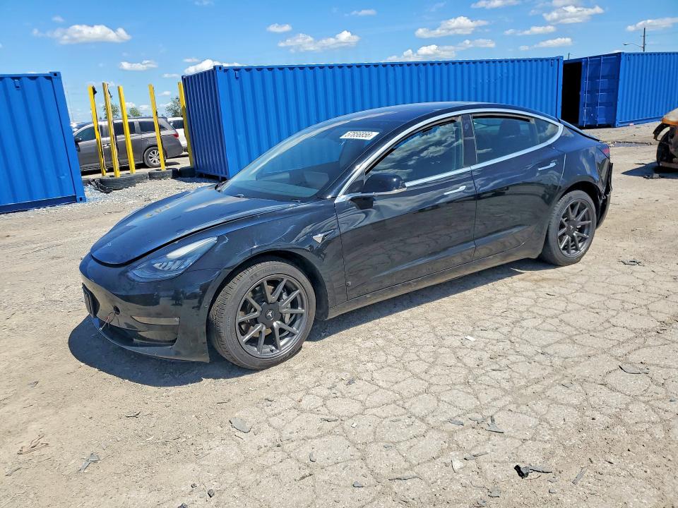 TESLA MODEL 3 2019 с VIN 5YJ3E1EB1KF197196 - Снимка от търг