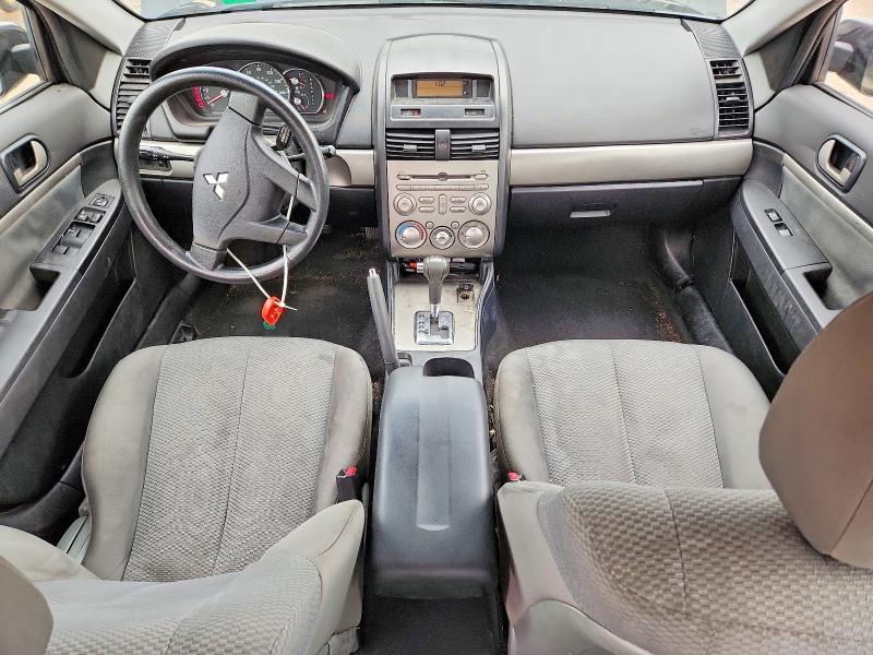Photo 8 from auction – 2011 MITSUBISHI GALANT with VIN 4A32B2FF3BE020143