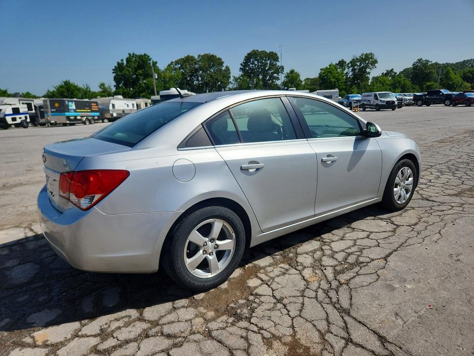 Photo 3 from auction – 2013 CHEVROLET CRUZE with VIN 1G1PC5SB9D7304211