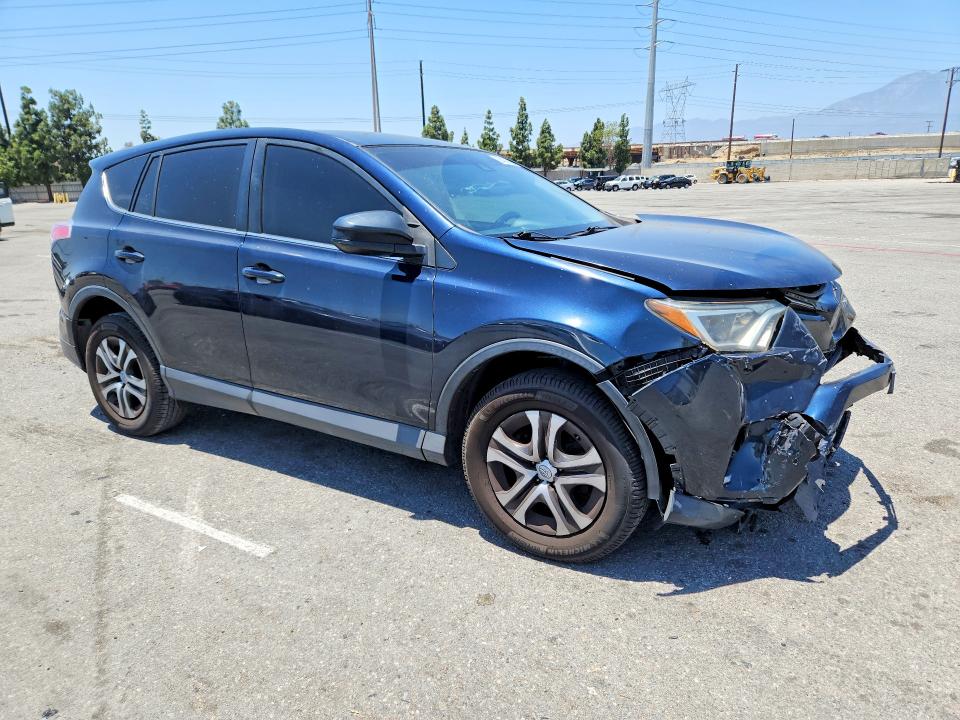 Photo 4 from auction – 2017 TOYOTA RAV4 with VIN JTMZFREV9HJ719252