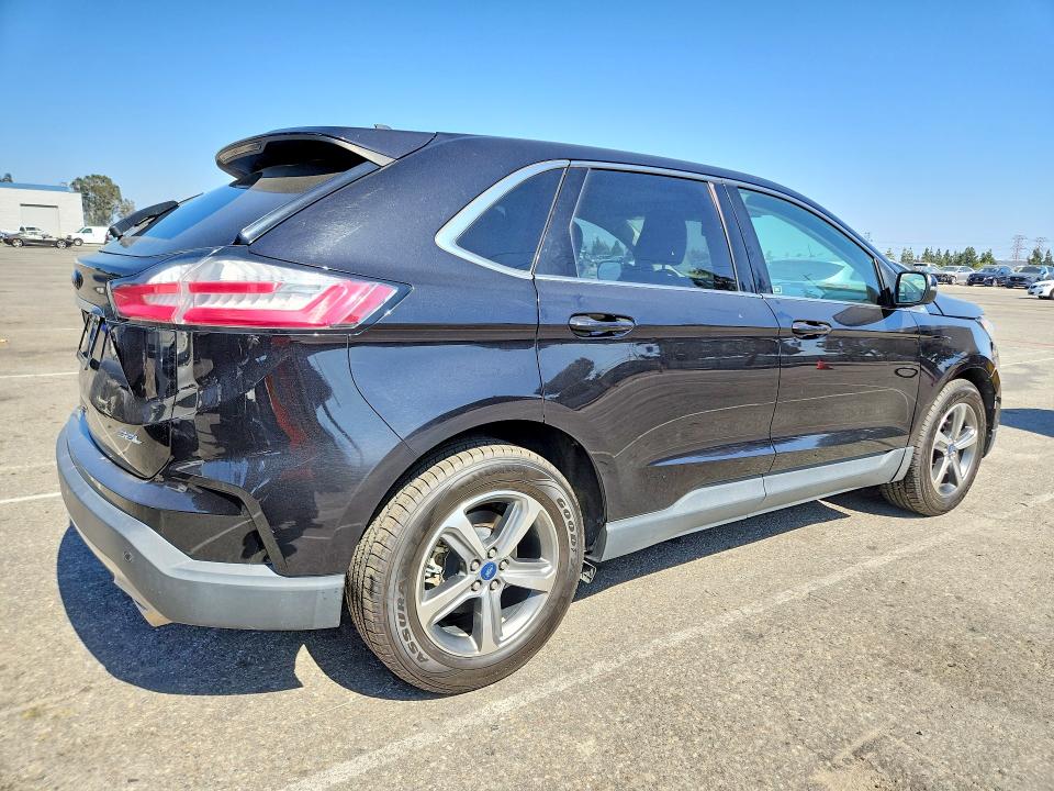 Photo 3 from auction – 2020 FORD EDGE with VIN 2FMPK3J90LBB50163