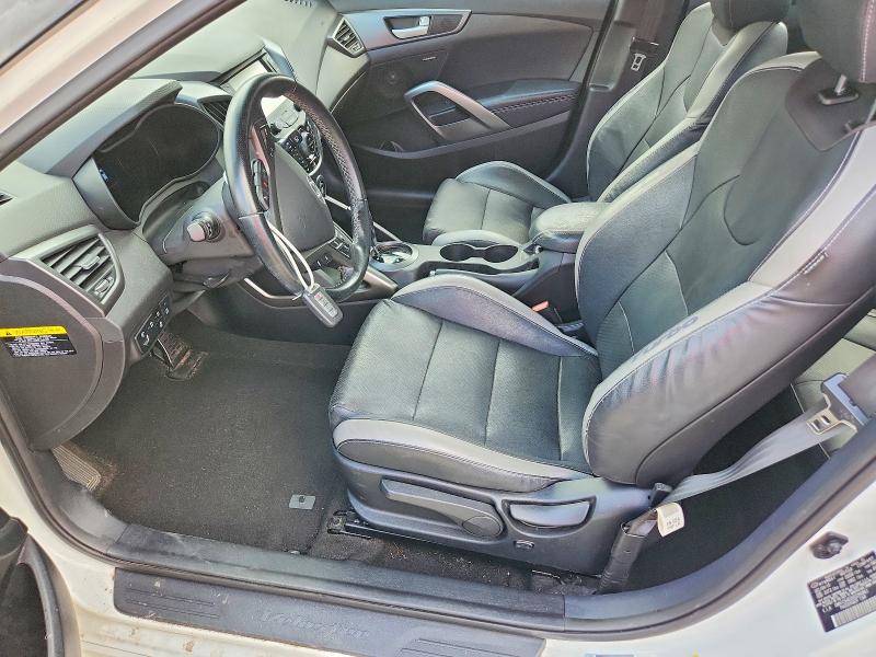 Foto 7 de la subasta – 2016 HYUNDAI VELOSTER con VIN KMHTC6AE0GU284861