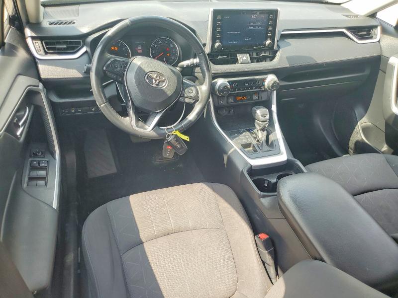 Снимка 8 от търг – 2019 TOYOTA RAV4 с VIN JTMP1RFV8KJ006452