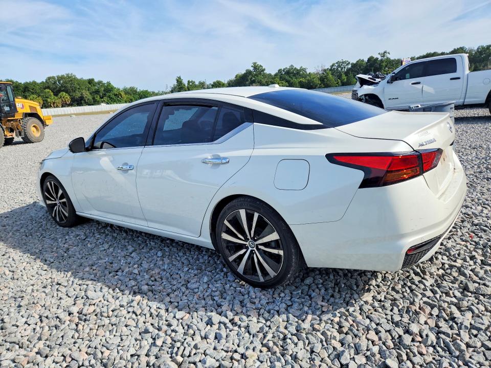 Photo 2 from auction – 2019 NISSAN ALTIMA with VIN 1N4BL4FVXKC109177
