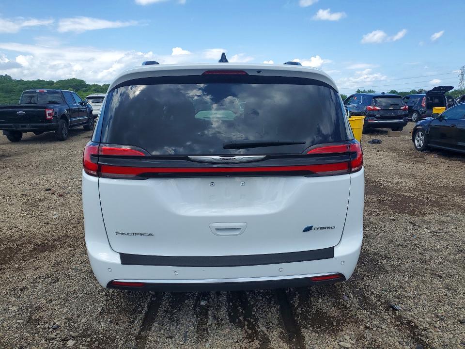 Photo 6 from auction – 2023 CHRYSLER PACIFICA with VIN 2C4RC1N79PR503021
