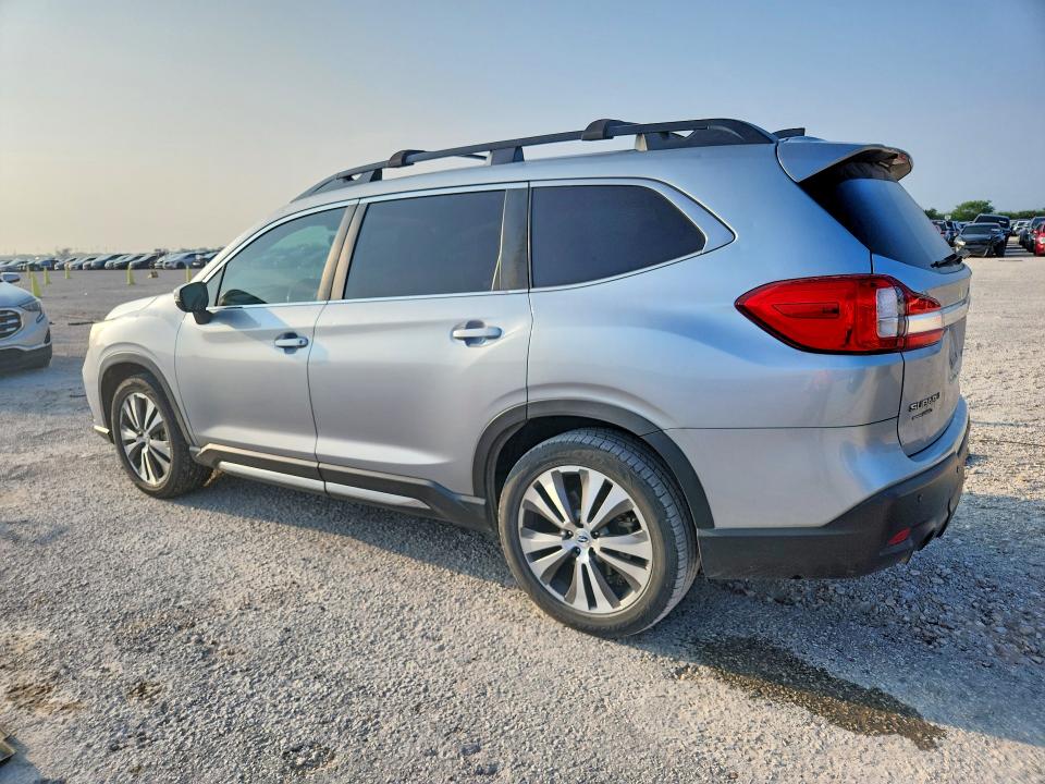 Photo 2 from auction – 2019 SUBARU ASCENT with VIN 4S4WMAJDXK3458955