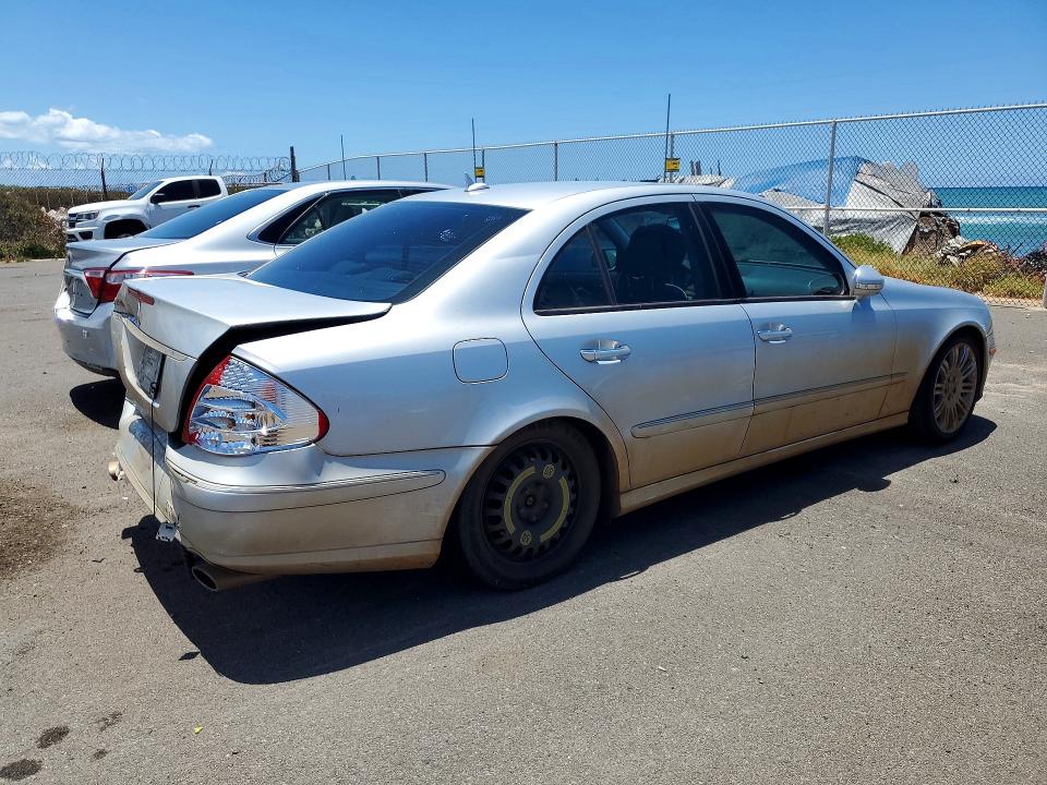 Photo 3 from auction – 2007 MERCEDES-BENZ E with VIN WDBUF56X07A997215