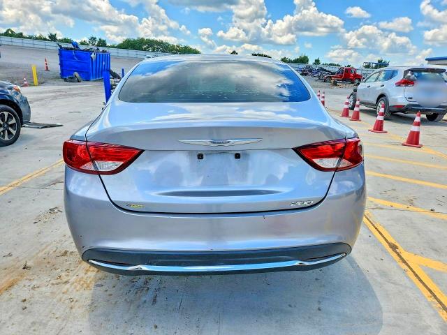 Photo 6 from auction – 2015 CHRYSLER 200 with VIN 1C3CCCAB3FN571469
