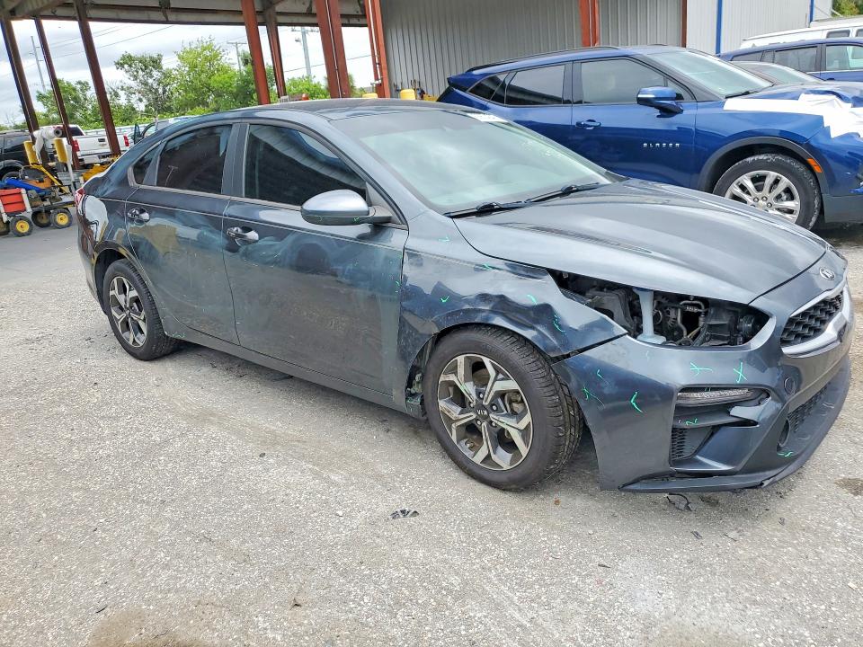 Photo 4 from auction – 2021 KIA FORTE with VIN 3KPF24AD2ME358632