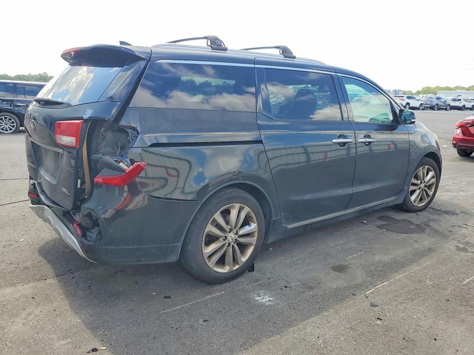 Photo 3 from auction – 2018 KIA SEDONA with VIN KNDME5C12J6356114