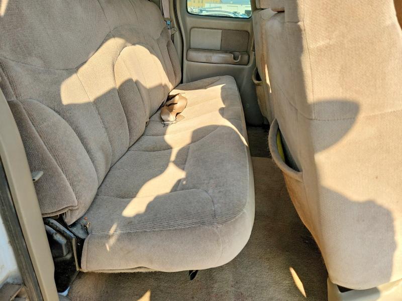 Photo 10 from auction – 2001 GMC NEW SIERRA with VIN 2GTEC19T611100545