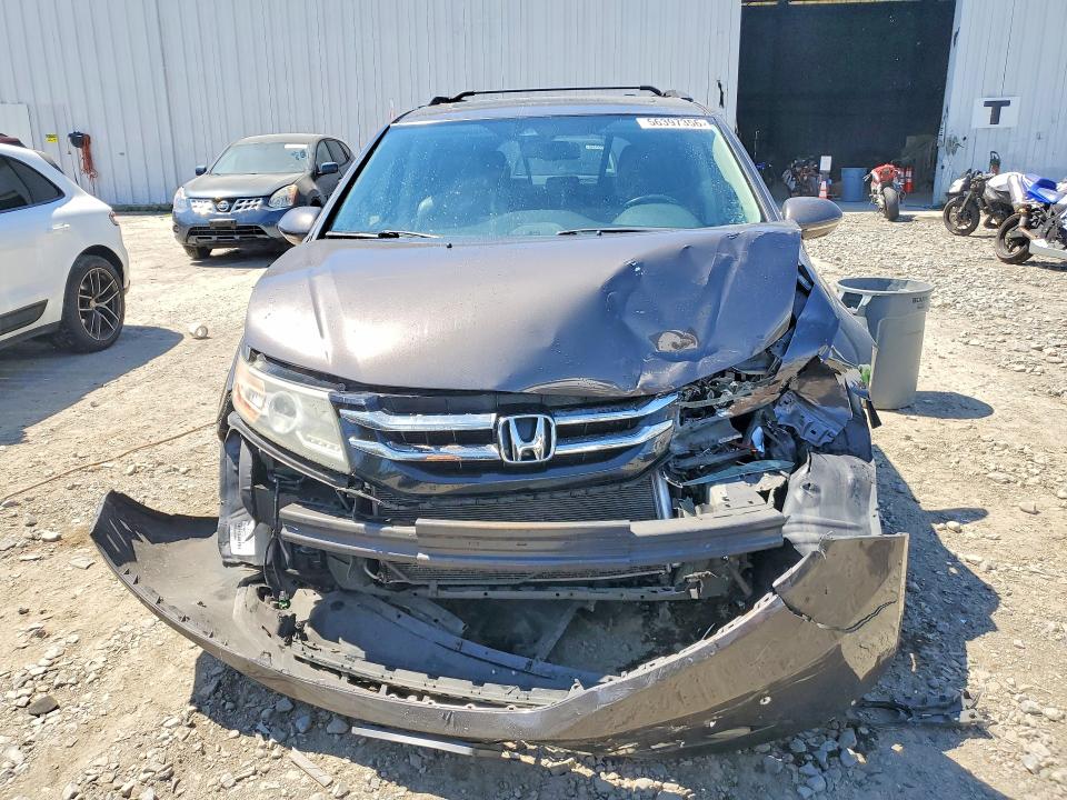 Photo 5 from auction – 2015 HONDA ODYSSEY with VIN 5FNRL5H91FB062497