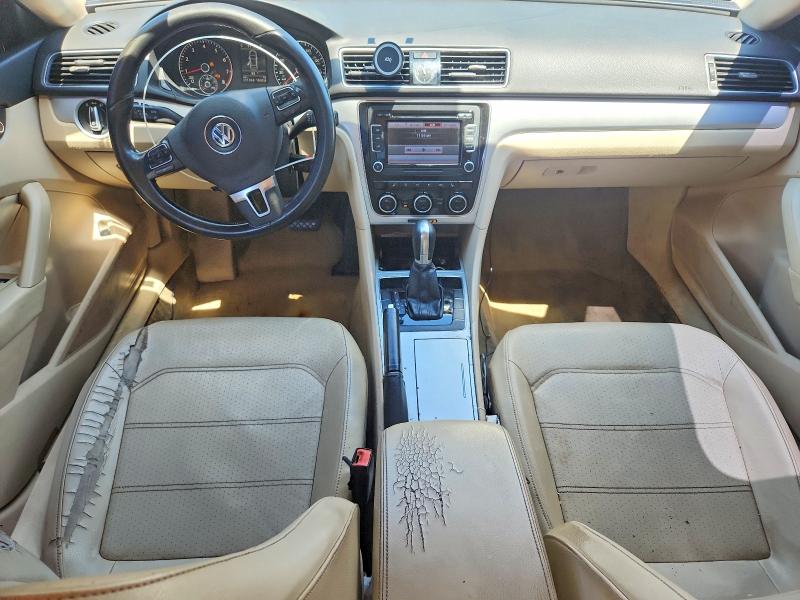 Photo 8 from auction – 2012 VOLKSWAGEN PASSAT with VIN 1VWBH7A36CC094064