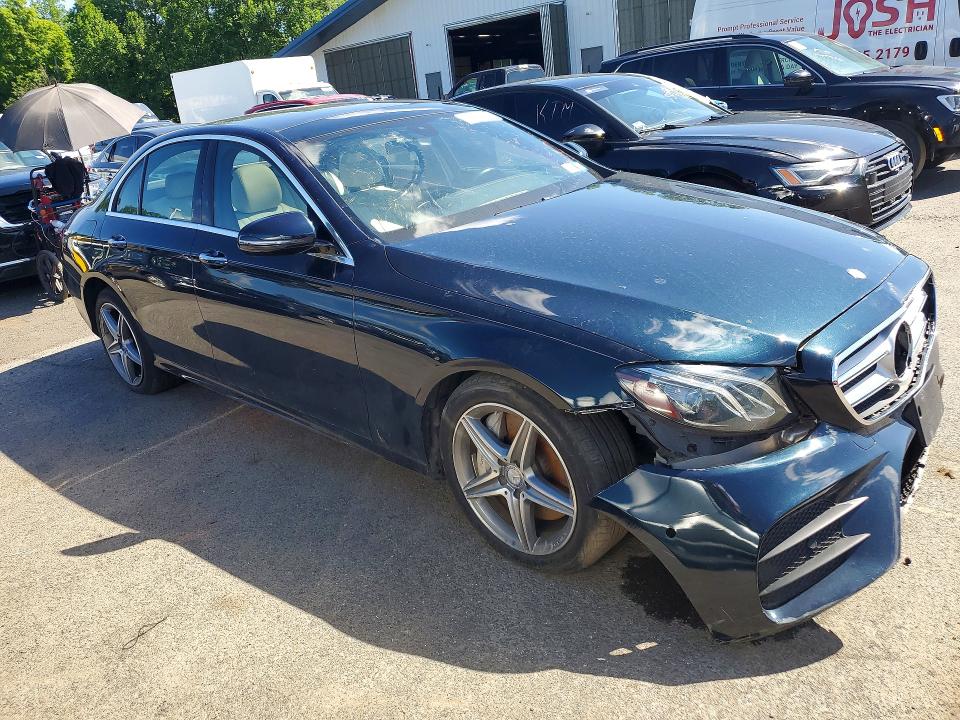 Photo 4 from auction – 2017 MERCEDES-BENZ E-CLASS with VIN WDDZF4KB8HA121429