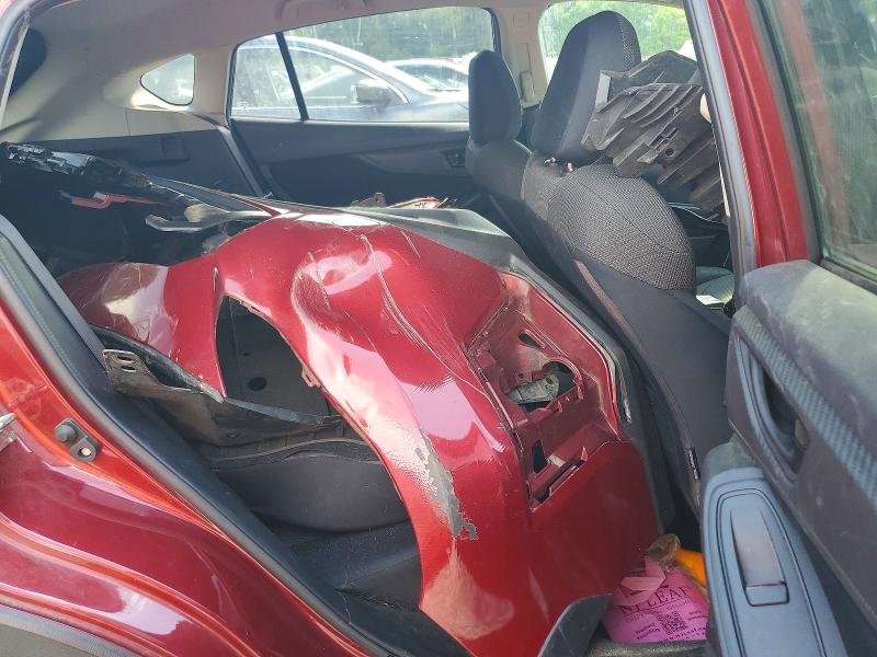 Photo 11 from auction – 2018 SUBARU CROSSTREK with VIN JF2GTAAC3JH256478