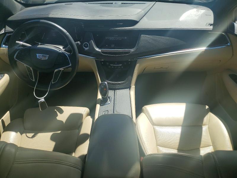 Photo 8 from auction – 2017 CADILLAC XT5 with VIN 1GYKNBRS7HZ190441