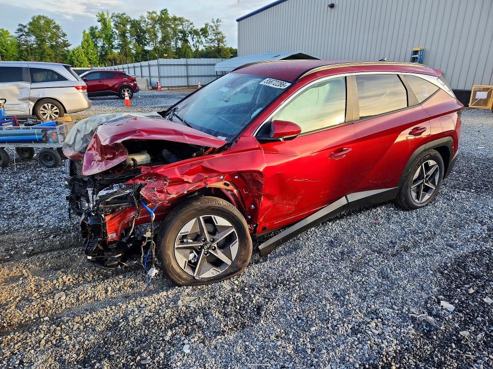 HYUNDAI TUCSON 2026 with VIN KM8JBDD24TU443973 - Photo from auction