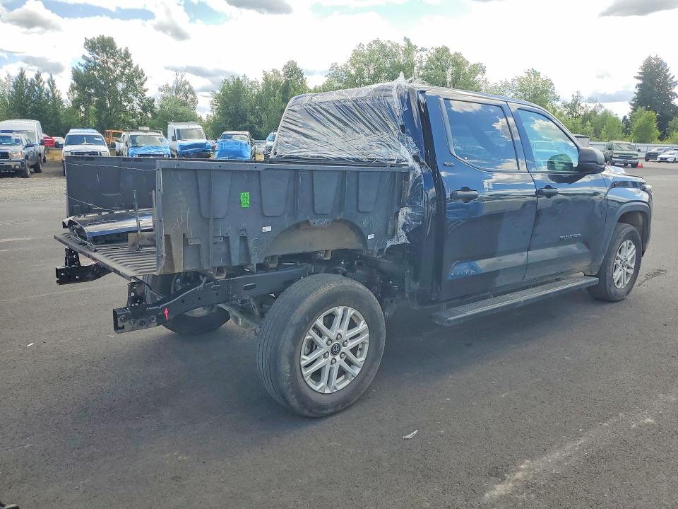 Photo 3 from auction – 2024 TOYOTA TUNDRA with VIN 5TFLA5DB3RX159523
