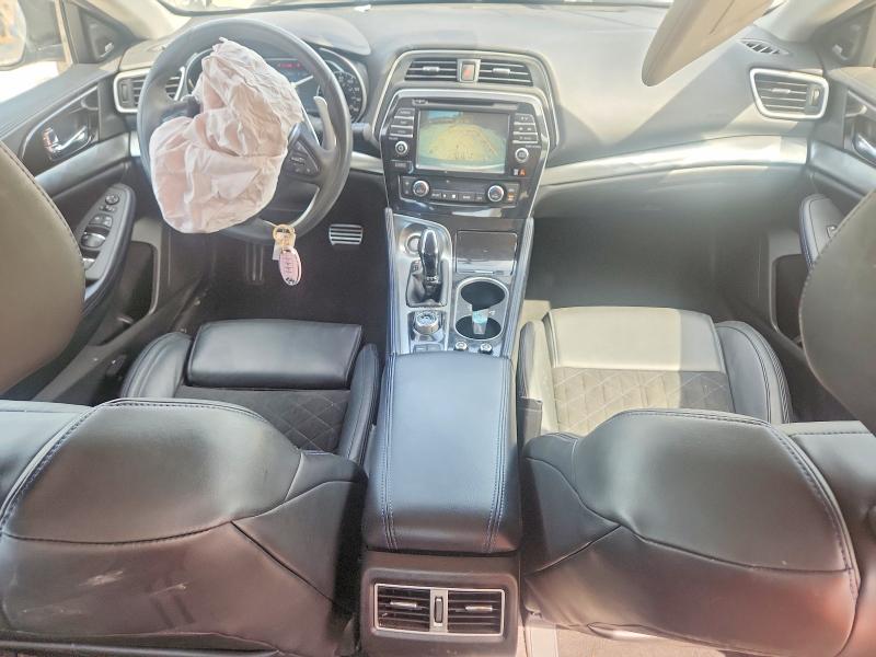 Photo 8 from auction – 2017 NISSAN MAXIMA with VIN 1N4AA6AP8HC385520
