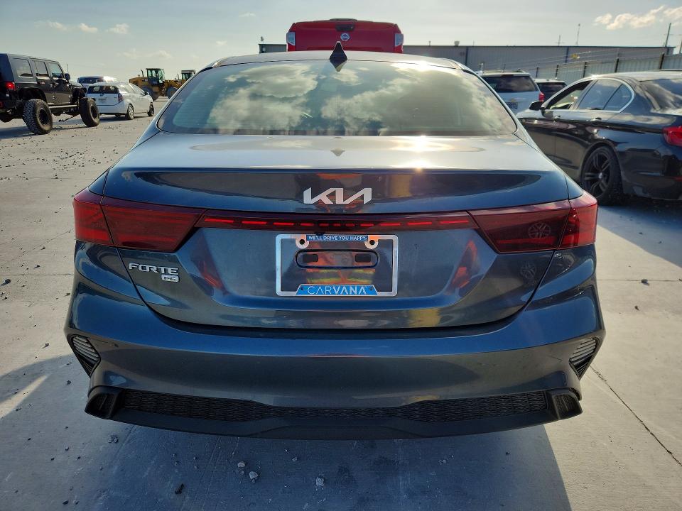 Photo 6 from auction – 2022 KIA FORTE with VIN 3KPF24AD7NE502371