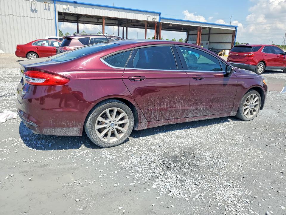 Zdjęcie 3 z aukcji – 2017 FORD FUSION z VIN 3FA6P0HD4HR270492
