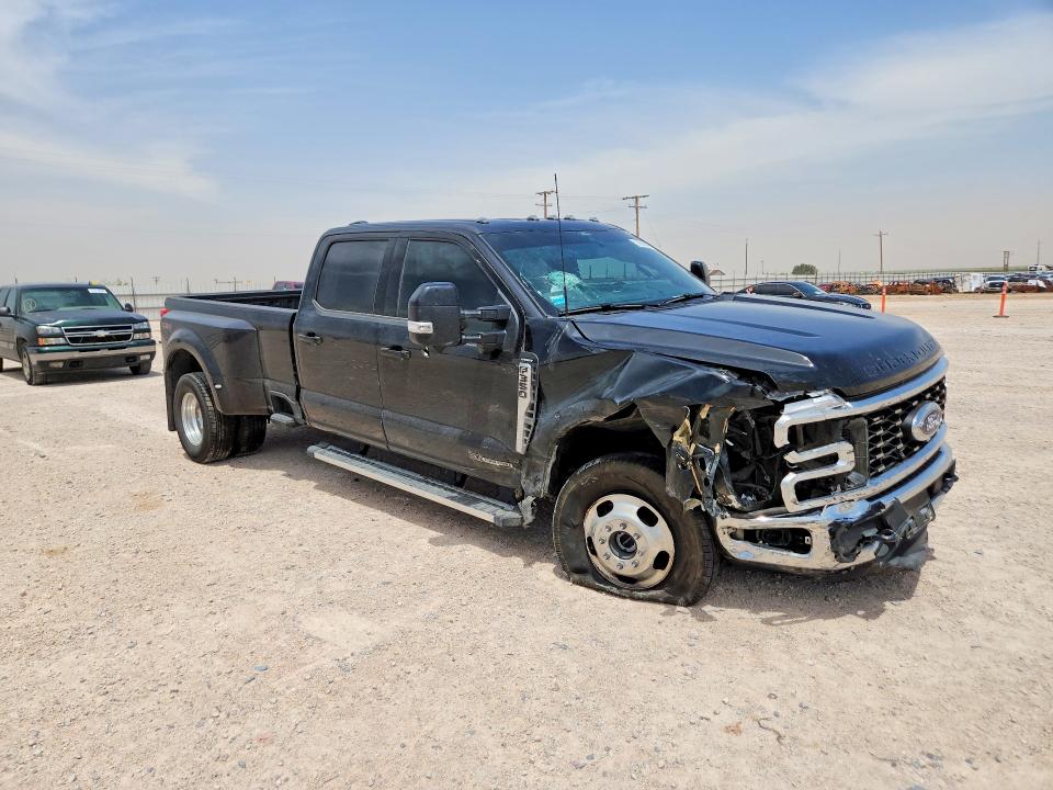 Photo 4 from auction – 2026 FORD F350 with VIN 1FT8W3DT4TEC30994