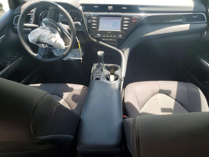 Photo 8 from auction – 2020 TOYOTA CAMRY with VIN 4T1C11BK0LU005058