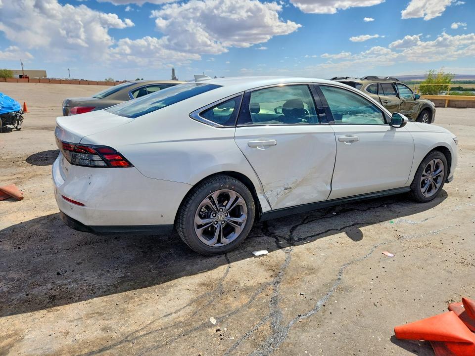 Photo 3 from auction – 2024 HONDA ACCORD with VIN 1HGCY2F66RA052822