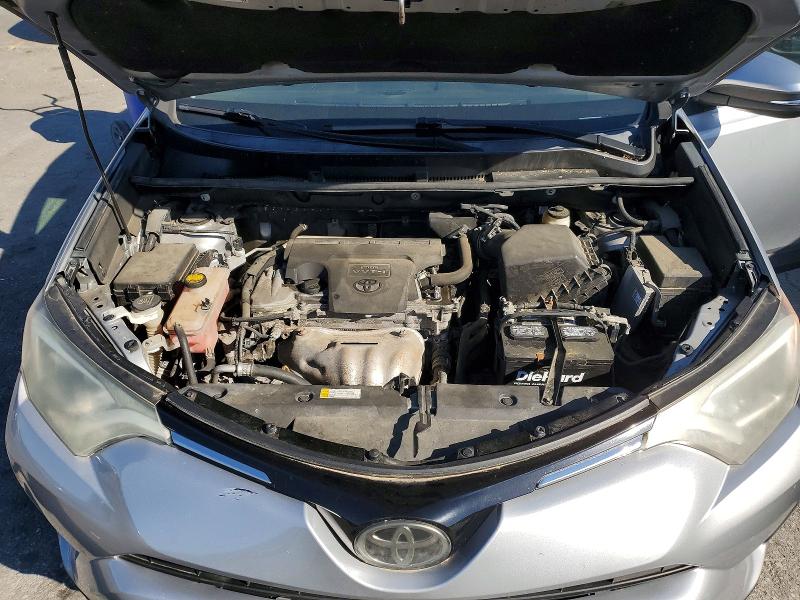 Photo 12 from auction – 2018 TOYOTA RAV4 with VIN 2T3WFREV6JW459967