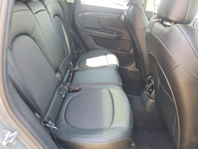 Photo 10 from auction – 2018 MINI COOPER with VIN WMZYT5C35J3D83157