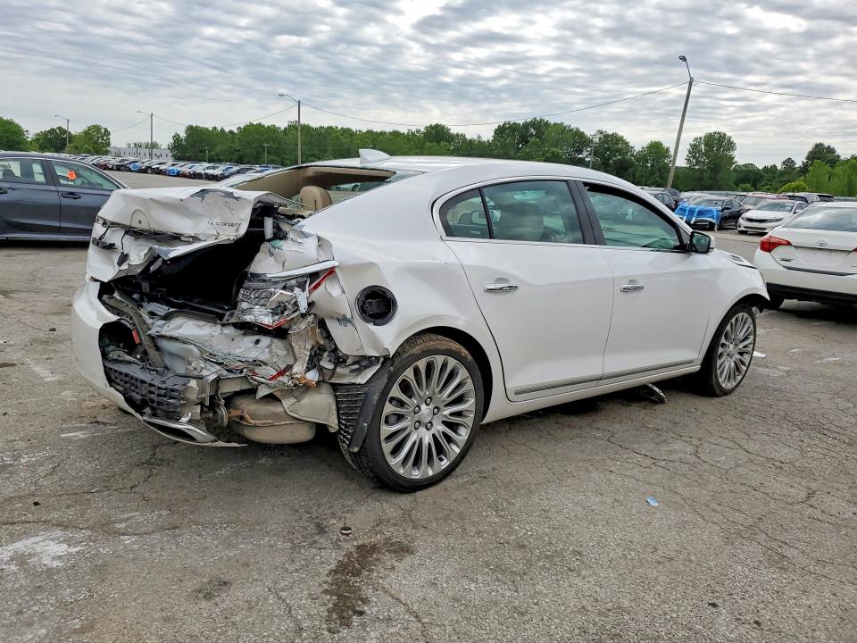 Фото 3 с аукциона – 2015 BUICK LACROSSE с VIN 1G4GF5G35FF308423