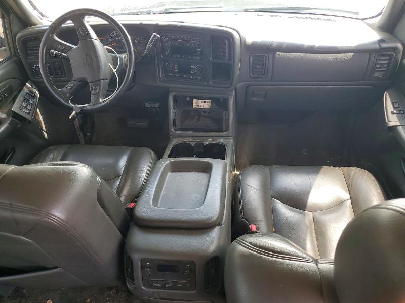 Photo 8 from auction – 2004 CHEVROLET SILVERADO with VIN 1GCHK232X4F191158