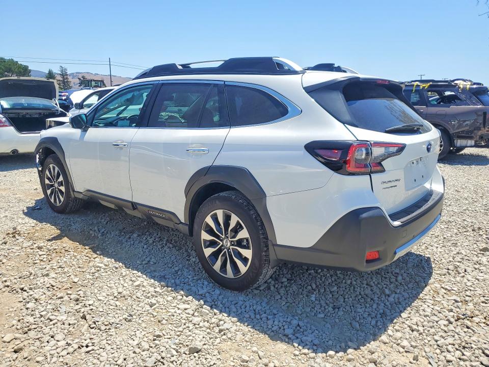 Photo 2 from auction – 2025 SUBARU OUTBACK with VIN 4S4BTAPC5S3203758