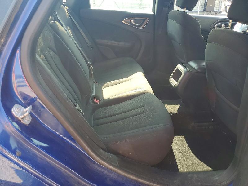 Foto 10 de la subasta – 2016 CHRYSLER 200 con VIN 1C3CCCAB1GN128903