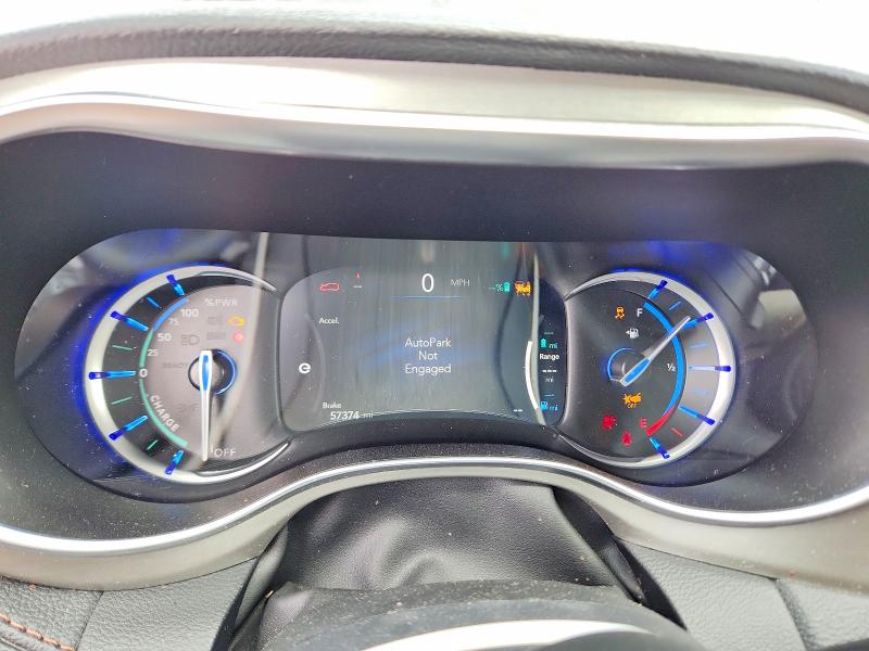 Photo 9 from auction – 2025 CHRYSLER PACIFICA with VIN 2C4RC1N70SR528639